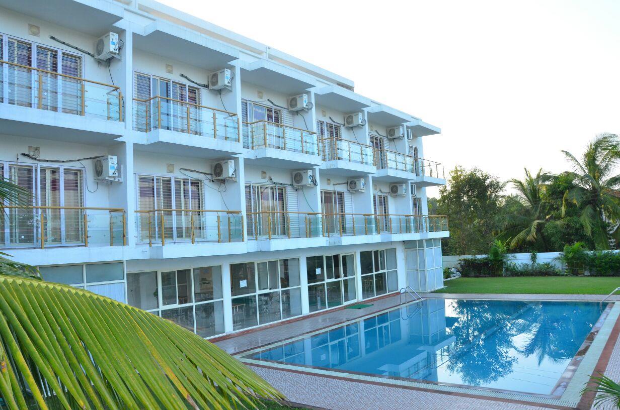 Nilaya Beach Resort 알리바그 외부 사진
